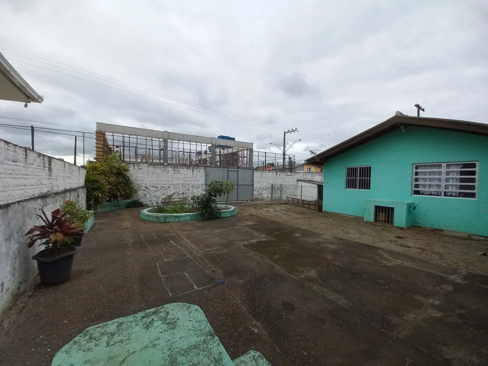 Foto de Casa à venda com 4 quartos, 2 vagas, 62m² na Rua Manoel Fermiano de Melo no Forquilhinhas, São José