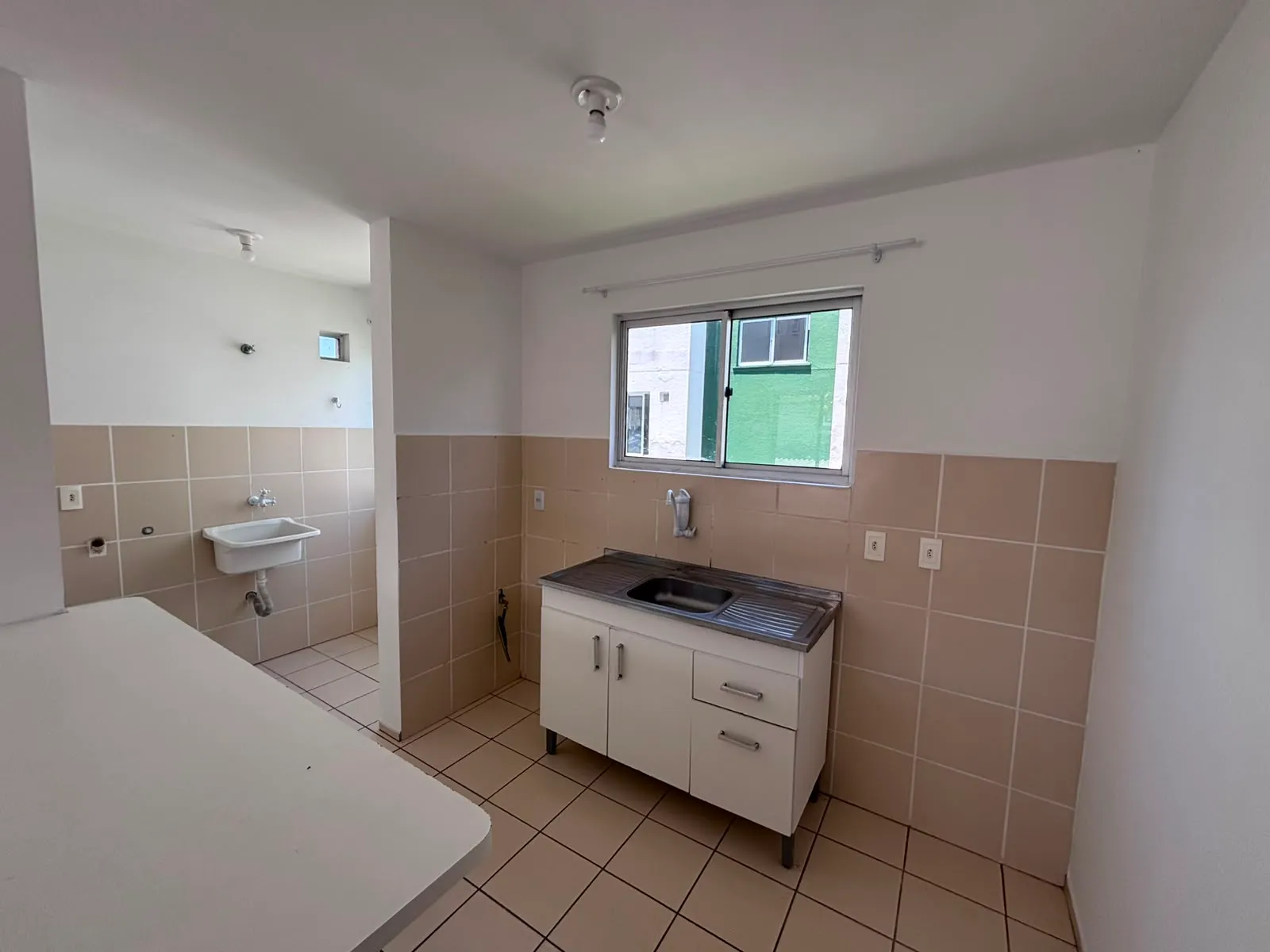 Foto de Apartamento à venda com 3 quartos, 1 vaga, 58m² na Rua Mathias Schell no Sertão do Maruim, São José