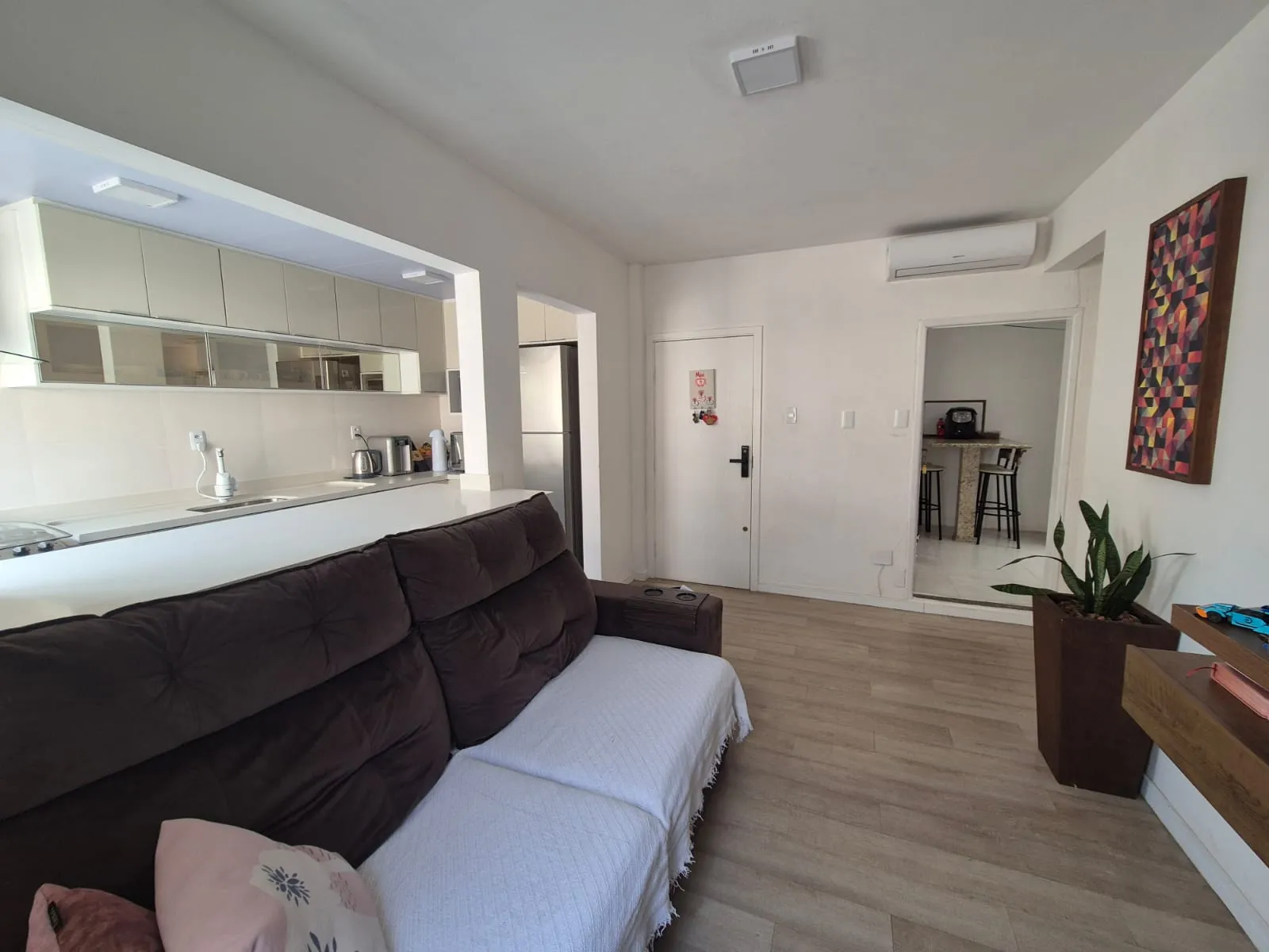 Foto de Apartamento à venda com 3 quartos, 64m² na Rua Manoel Pizzolati no Jardim Atlântico, Florianópolis